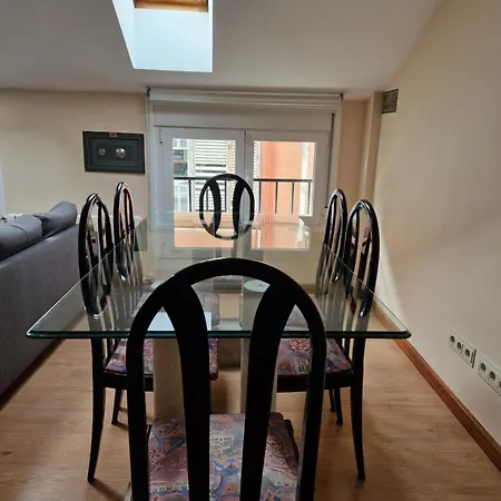 Emilia -claudio Moyano