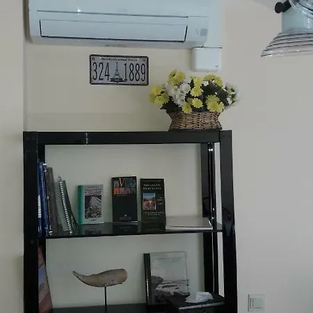 Emilia -claudio Moyano *