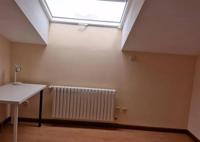 Emilia -claudio Moyano * Valladolid