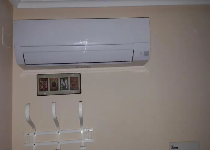 Emilia -claudio Moyano * Valladolid